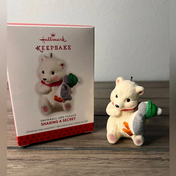 Hallmark NEW 2013 “Sharing A Secret” Christmas 13th in Snowball & Tuxedo series - Picture 2 of 10